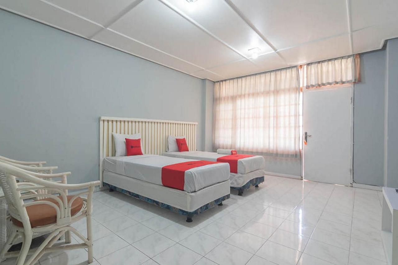 Reddoorz At Jalan Raya Lembang Otel Padasul Dış mekan fotoğraf