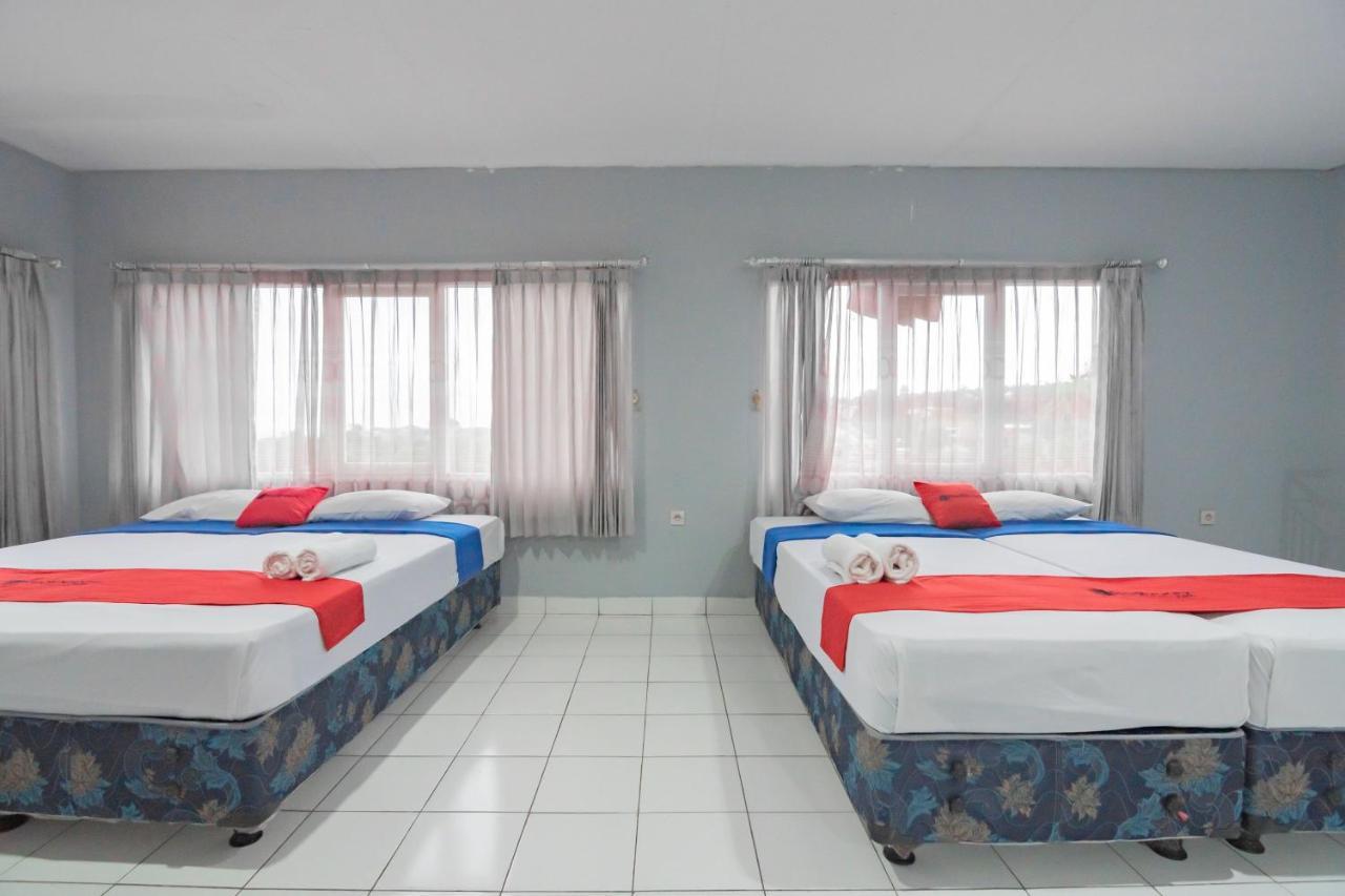 Reddoorz At Jalan Raya Lembang Otel Padasul Dış mekan fotoğraf