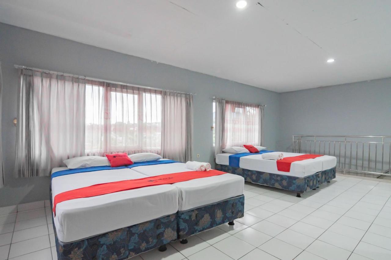 Reddoorz At Jalan Raya Lembang Otel Padasul Dış mekan fotoğraf