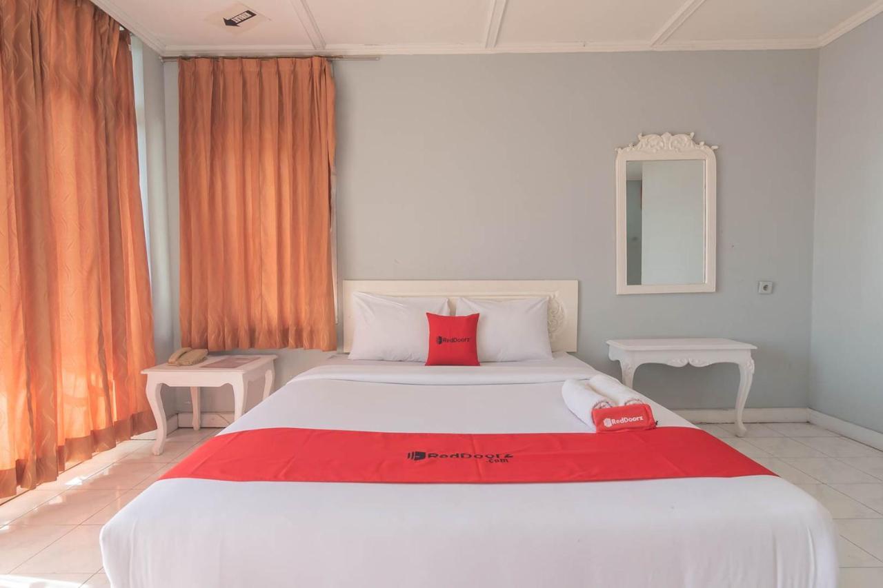 Reddoorz At Jalan Raya Lembang Otel Padasul Dış mekan fotoğraf
