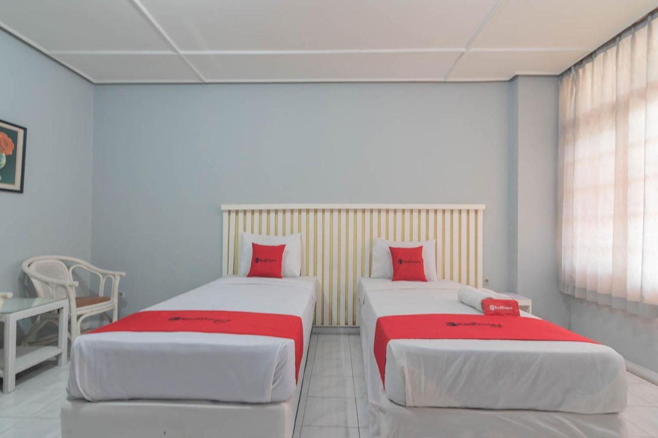 Reddoorz At Jalan Raya Lembang Otel Padasul Dış mekan fotoğraf