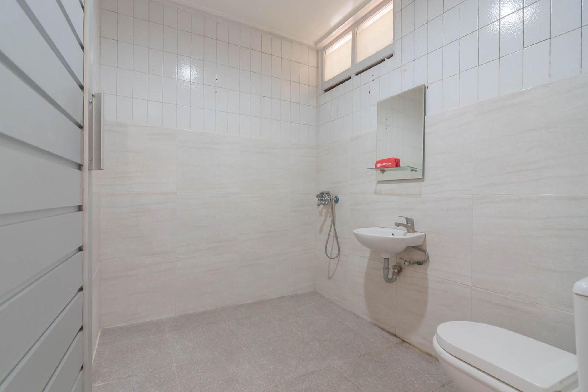 Reddoorz At Jalan Raya Lembang Otel Padasul Oda fotoğraf